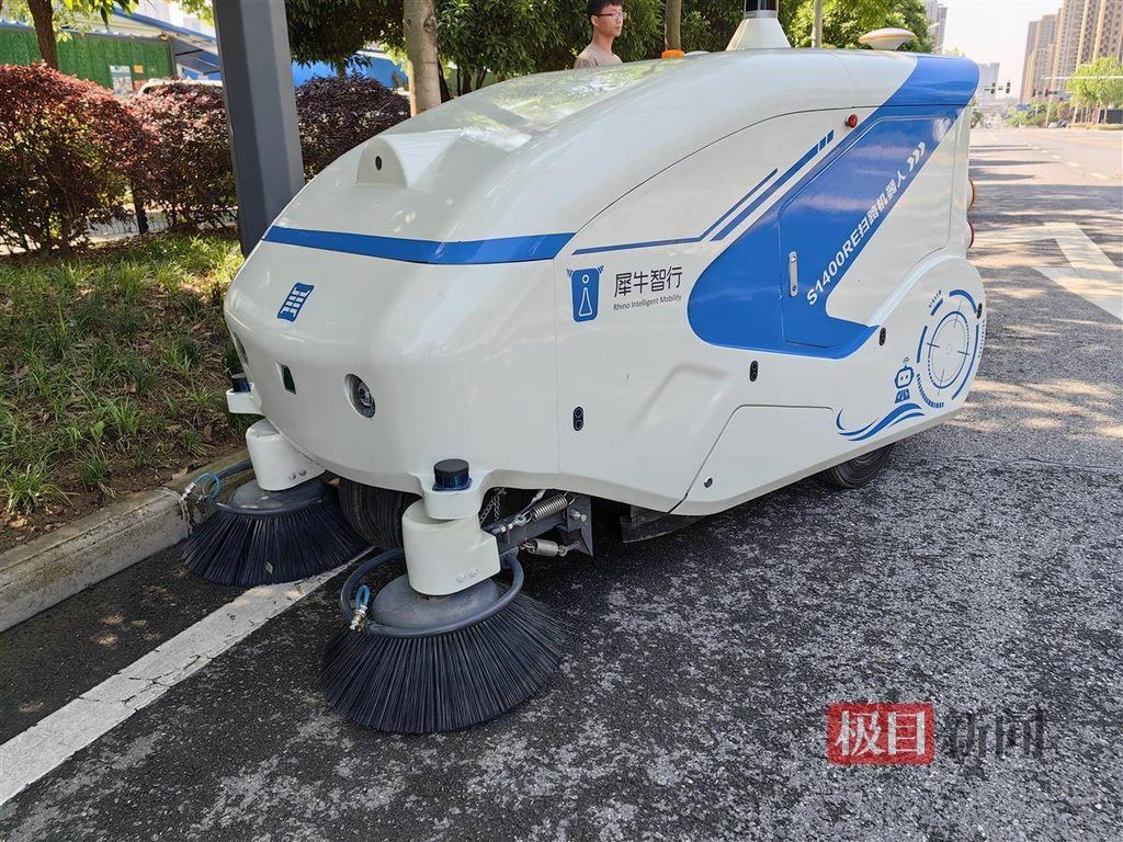 Robots chinos de limpieza y construcción listos para importar desde China a Latinoamérica